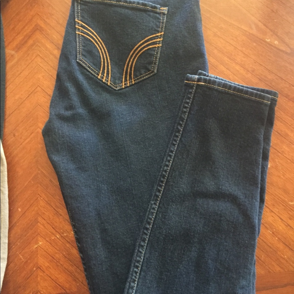 Sold 🎈Ladies hollister skinny jeans size 9 reg
